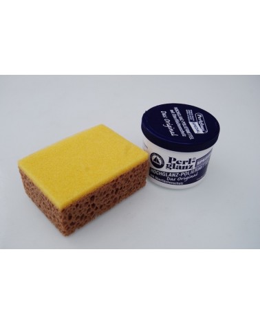 Grande éponge L 14 cm x P 9.3 cm x H 5 cm.