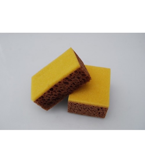 Grande éponge L 14 cm x P 9.3 cm x H 5 cm.