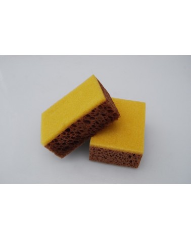 Grande éponge L 14 cm x P 9.3 cm x H 5 cm.